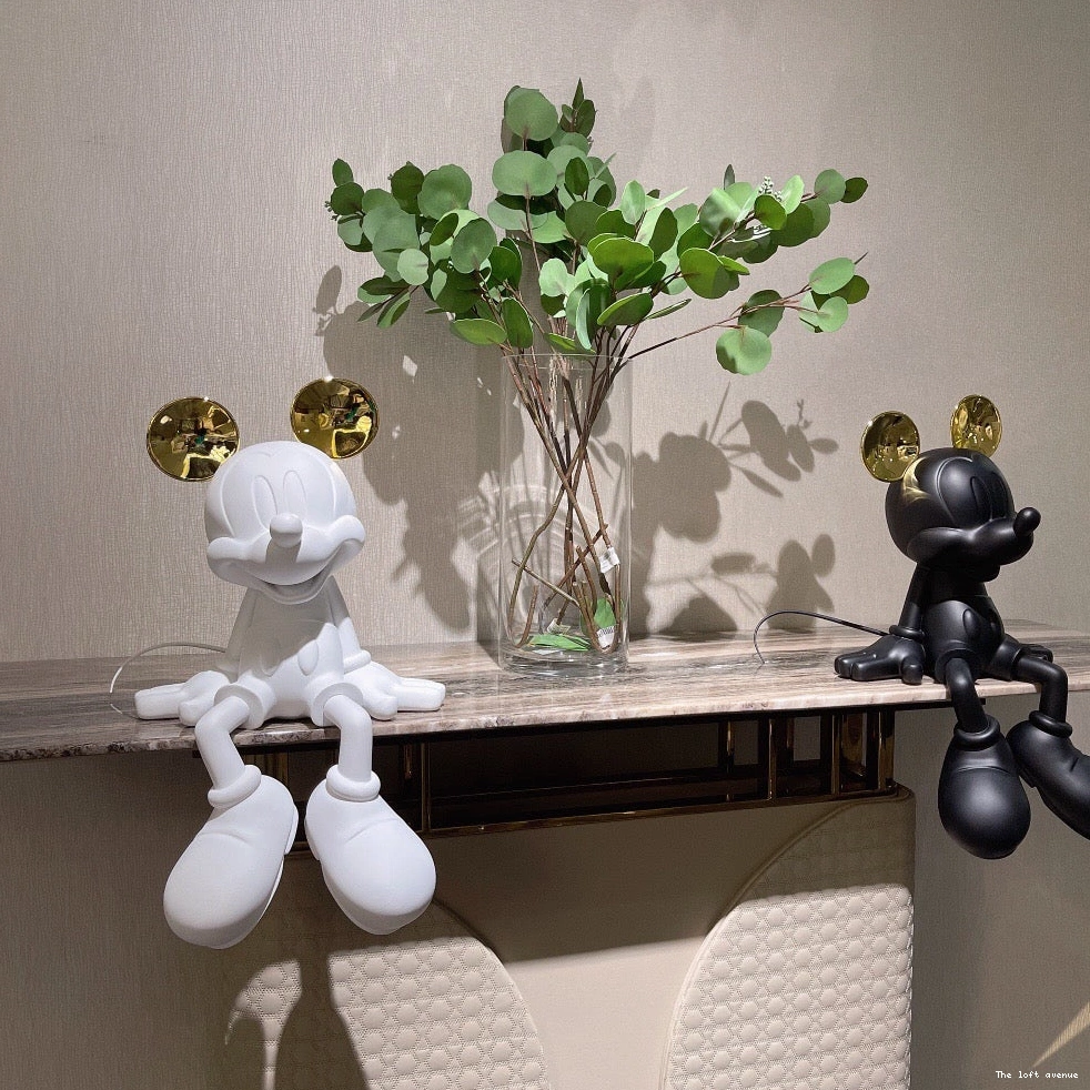 SITTING FIGURE MOUSE MICKEY 0729